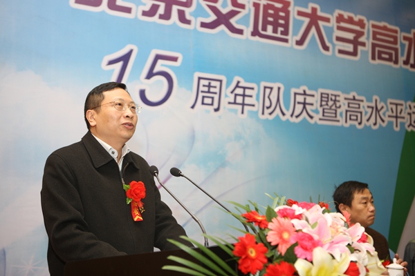 2011112110xg.jpg