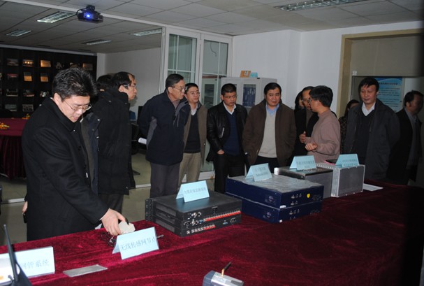 2011123102xg.jpg