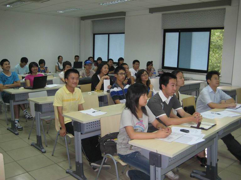 09082502_nc.jpg