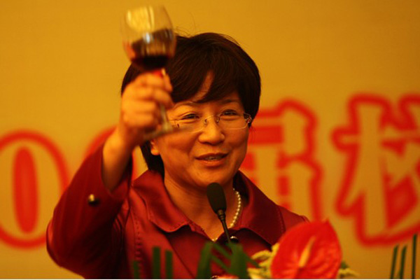 2010101814-wah.jpg