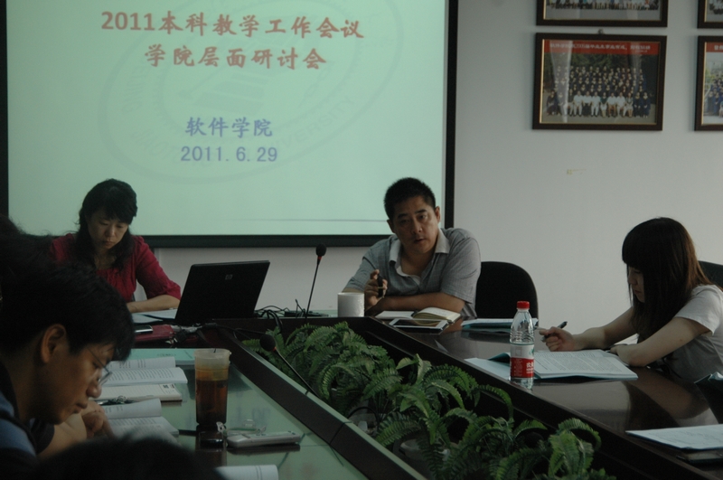 2011070108xp.jpg