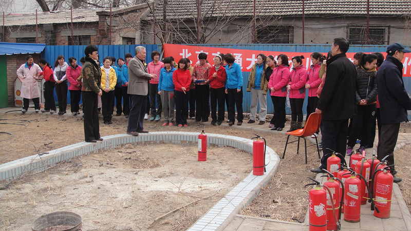 2012032311wht.jpg