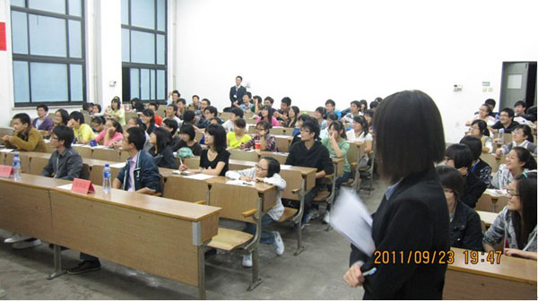 2011092603wm.jpg