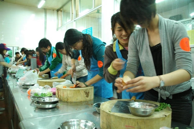 09042803_bwl.jpg