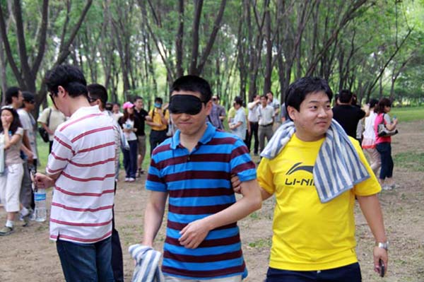 2012060123cbq.jpg