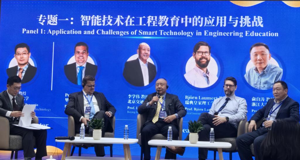 1761658942521240.jpg 1761658942521240.jpg