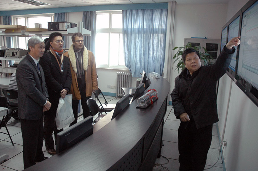 09030408_xg.jpg