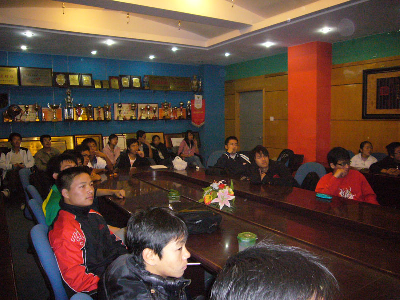 2010120616-wah.jpg