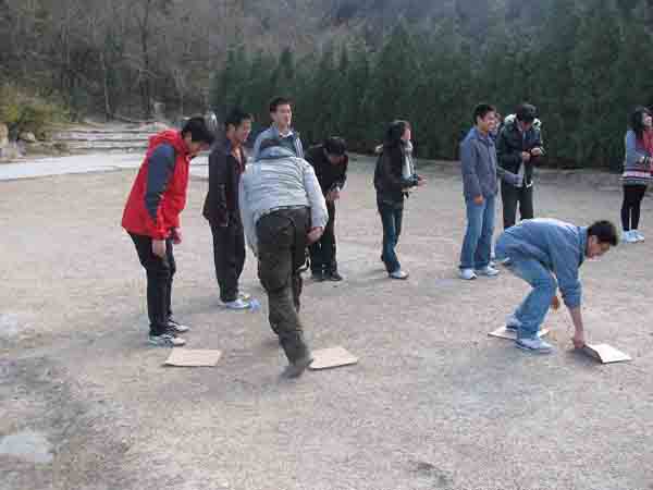 2010111703-mh.jpg