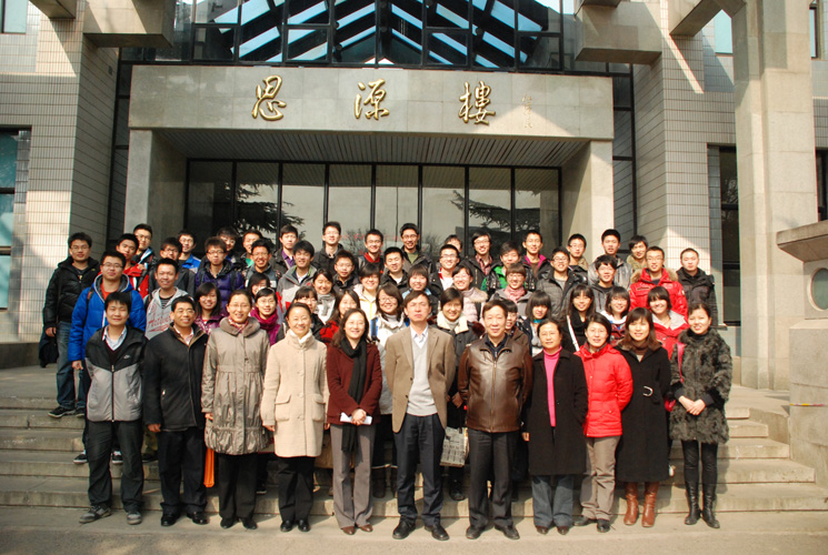 2011022804xg.jpg