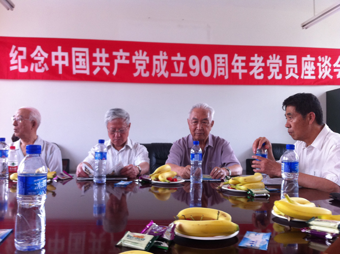 2011061521xg.jpg