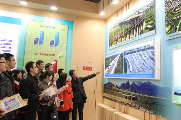 QQ截图20121127084403.jpg