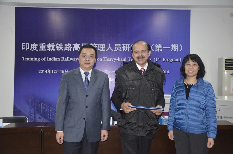 合影1.jpg