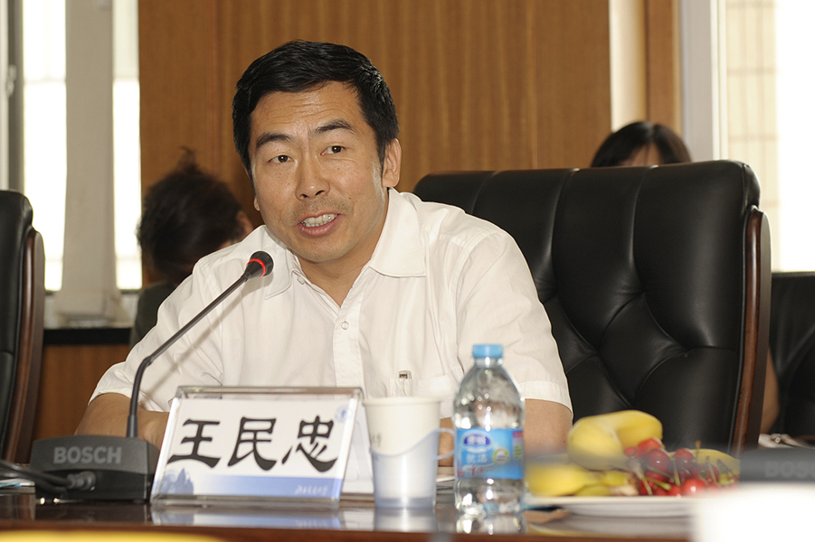 2010062467xg.jpg