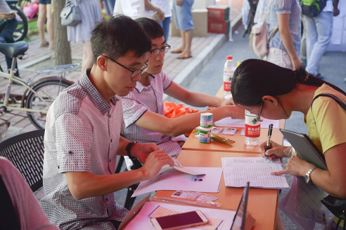 说明: C:\Users\HP\Desktop\160831研究生报到\_DSC6826.jpg