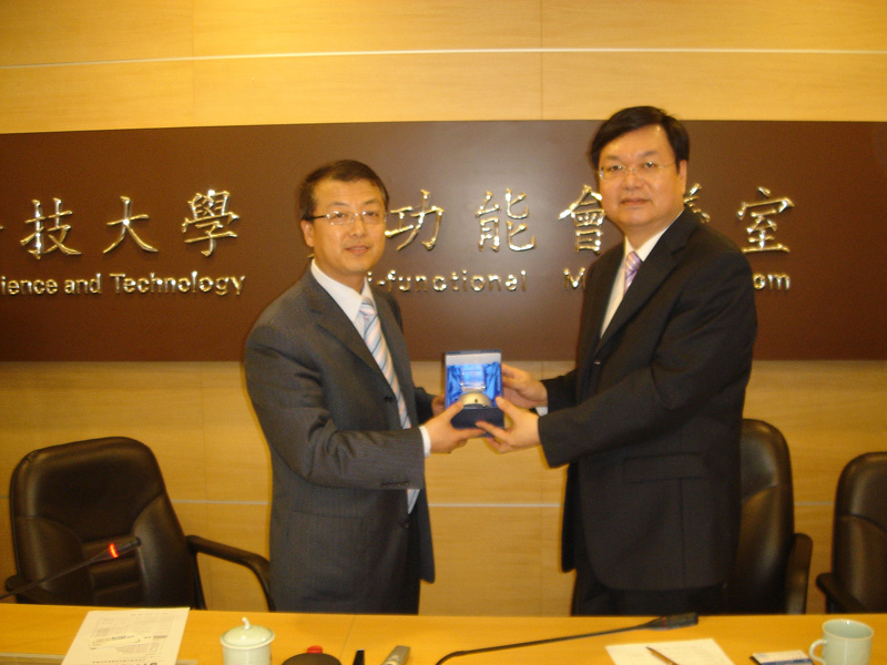 2010062403_cxq.jpg