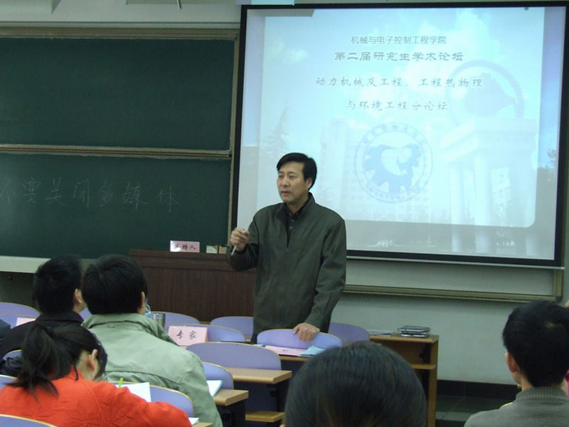 1211003-LQ.jpg