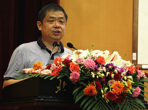 2012072408wm.jpg