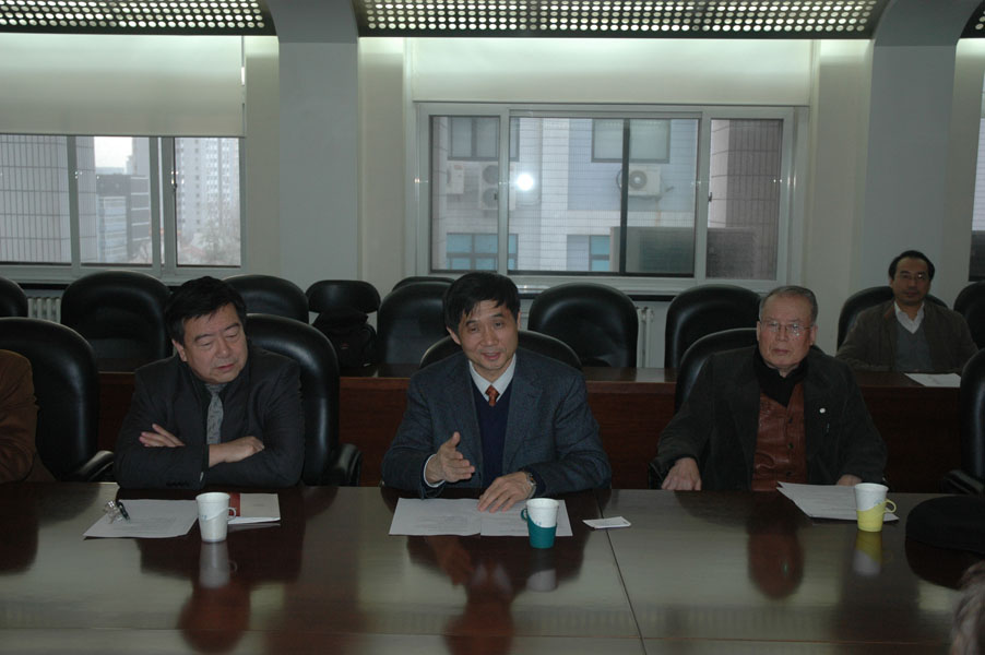 08120501_bwl.jpg