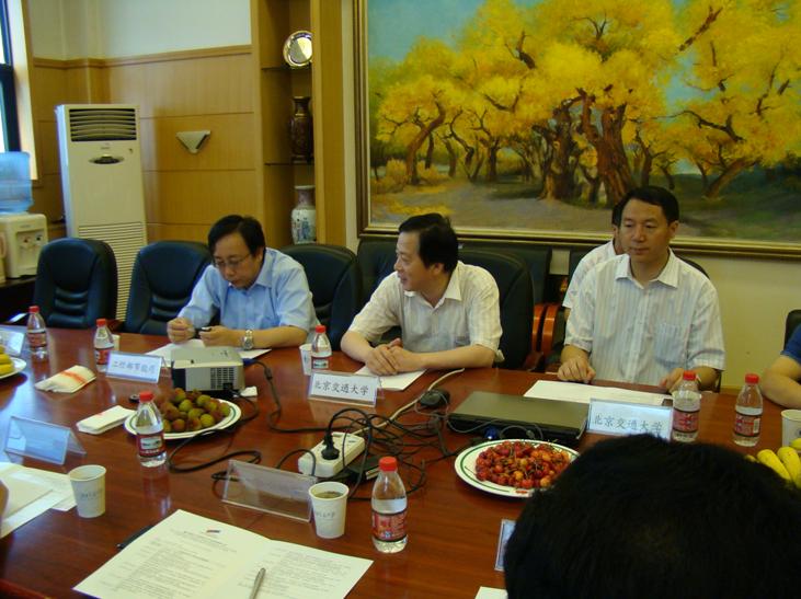 09062615_xg.jpg
