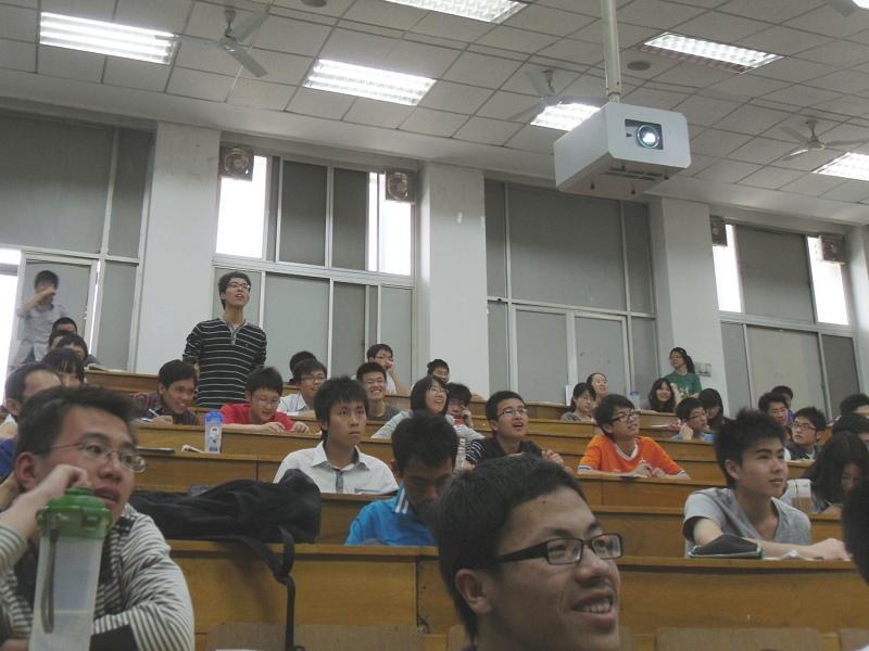 2010051305_cxq.jpg