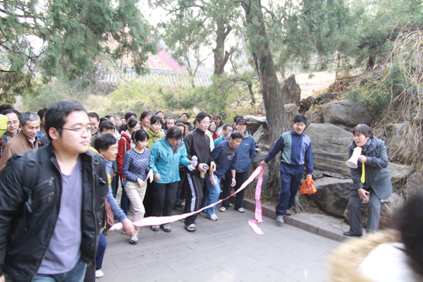 2010112221-mh.jpg