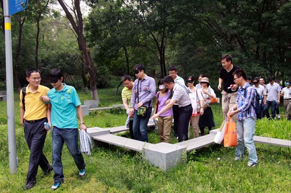 2012060125cbq.jpg