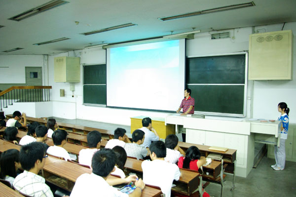 20101118108tcl.jpg