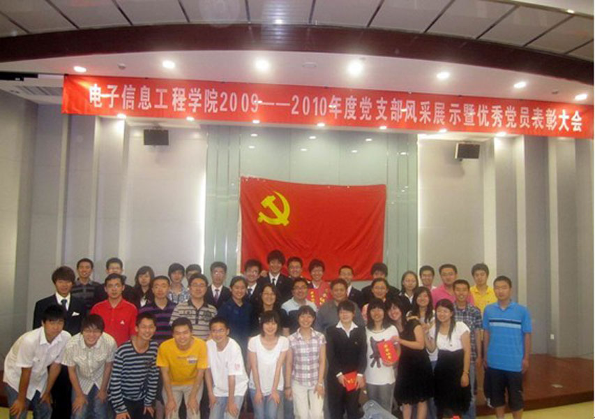 2010061206-jx.jpg