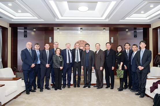 说明: http://121.194.63.84:8080/_vsl/E740F2497A2C3ED155E524605BC0C46E/44730BF1/89BC