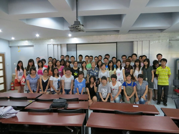 2012053009wm.JPG