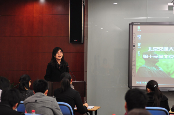 2010112210-mh.jpg