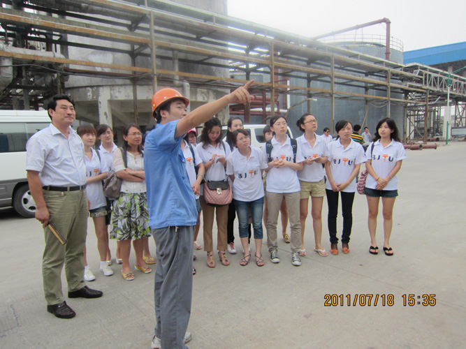 2011081102hfm.jpg
