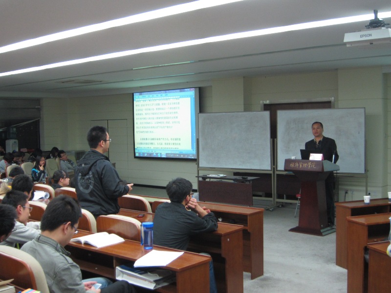 2011110304cjn.jpg