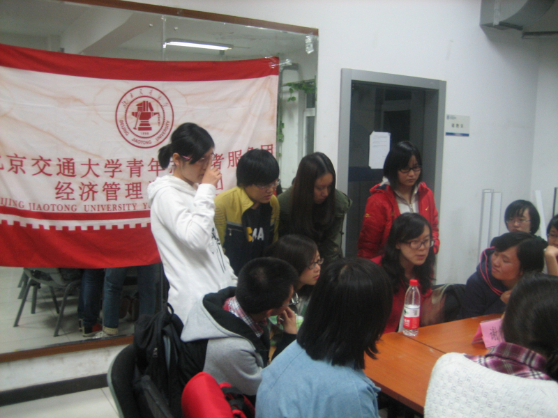 2012101805hm.jpg