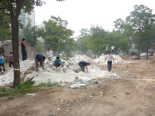 2012082807wm.jpg