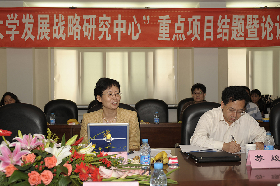 09092901_bwl.jpg