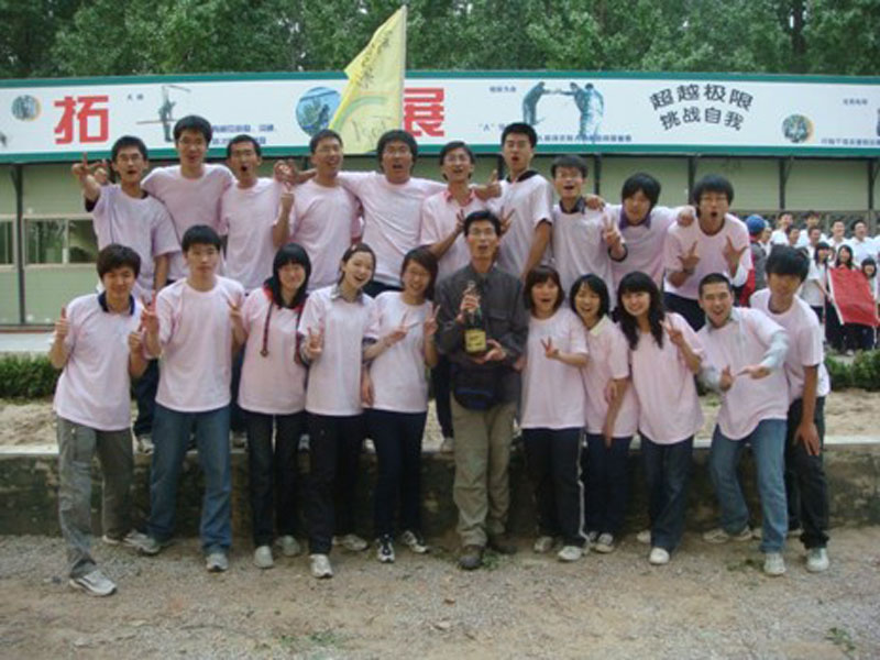 2010051718-jx.jpg