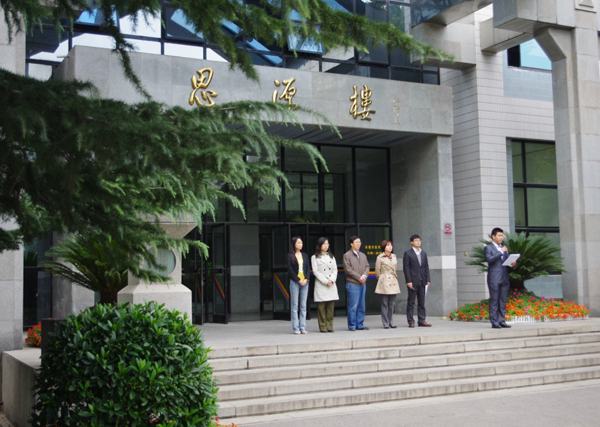 2011101101mxh.JPG