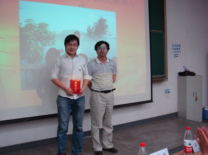 2011052007_zxw.jpg