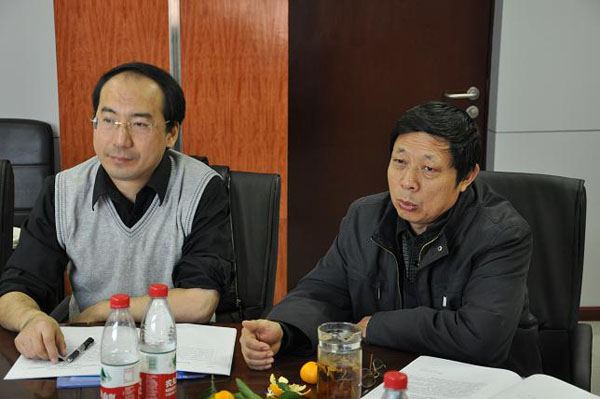 2010120208-tcl.jpg