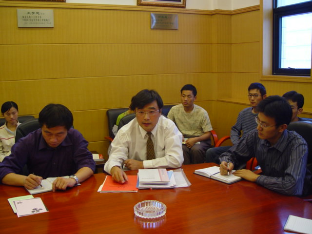200409252.jpg