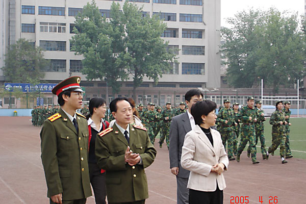 05042603.jpg