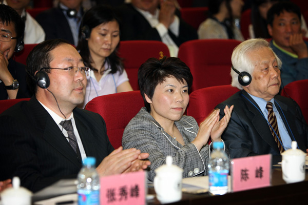 2010051704wz.jpg