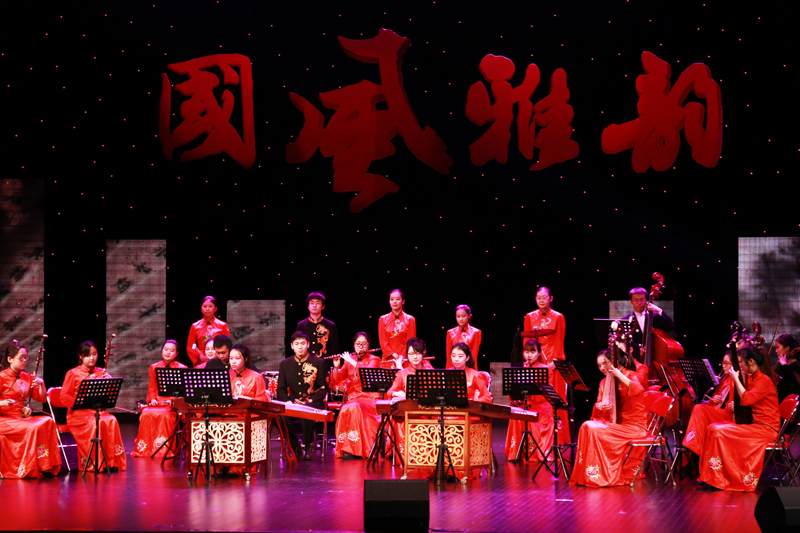 1民乐合奏《三十里铺》.JPG