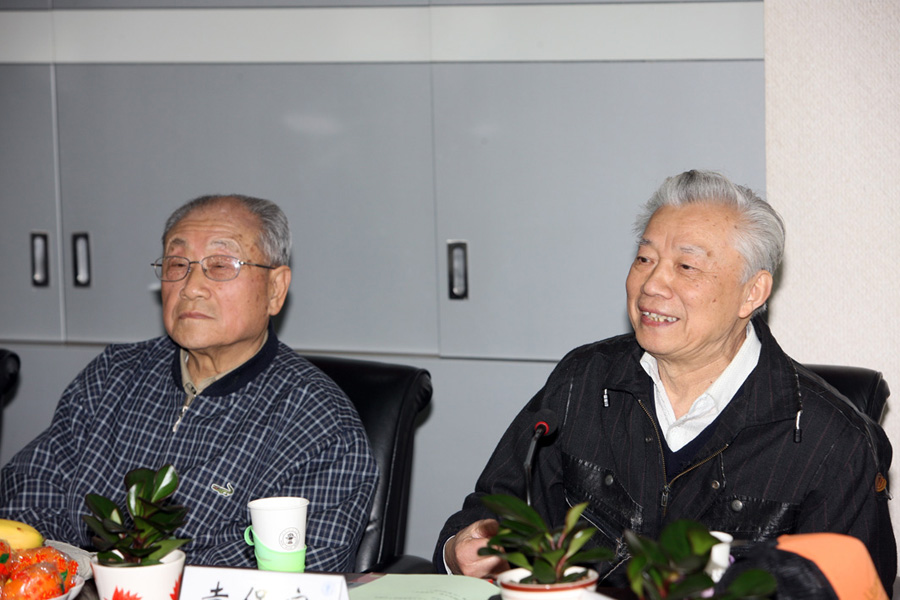 2010051863xg.jpg