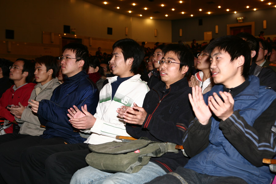 8ac2f36f37e9cb8fad8372875ab775d7.jpg