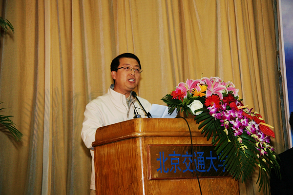 09043005_xg.jpg