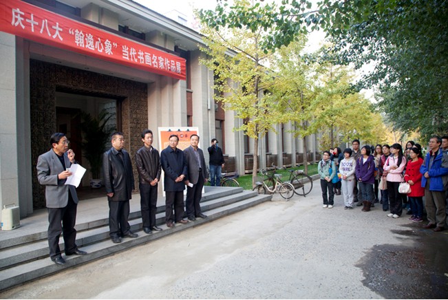 QQ截图20121110114714.jpg