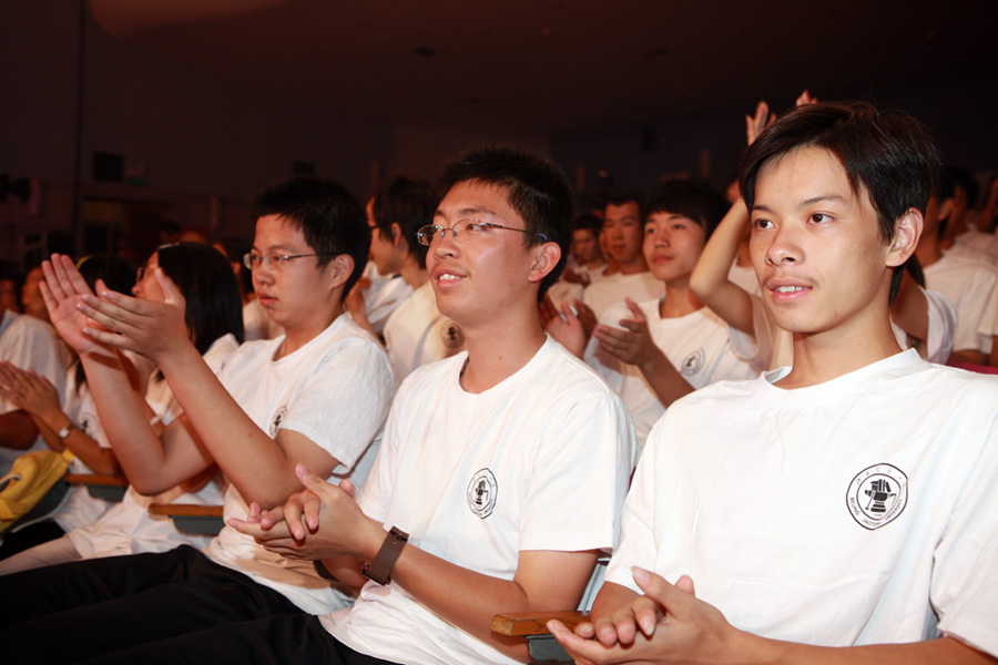 09092213_bwl.jpg